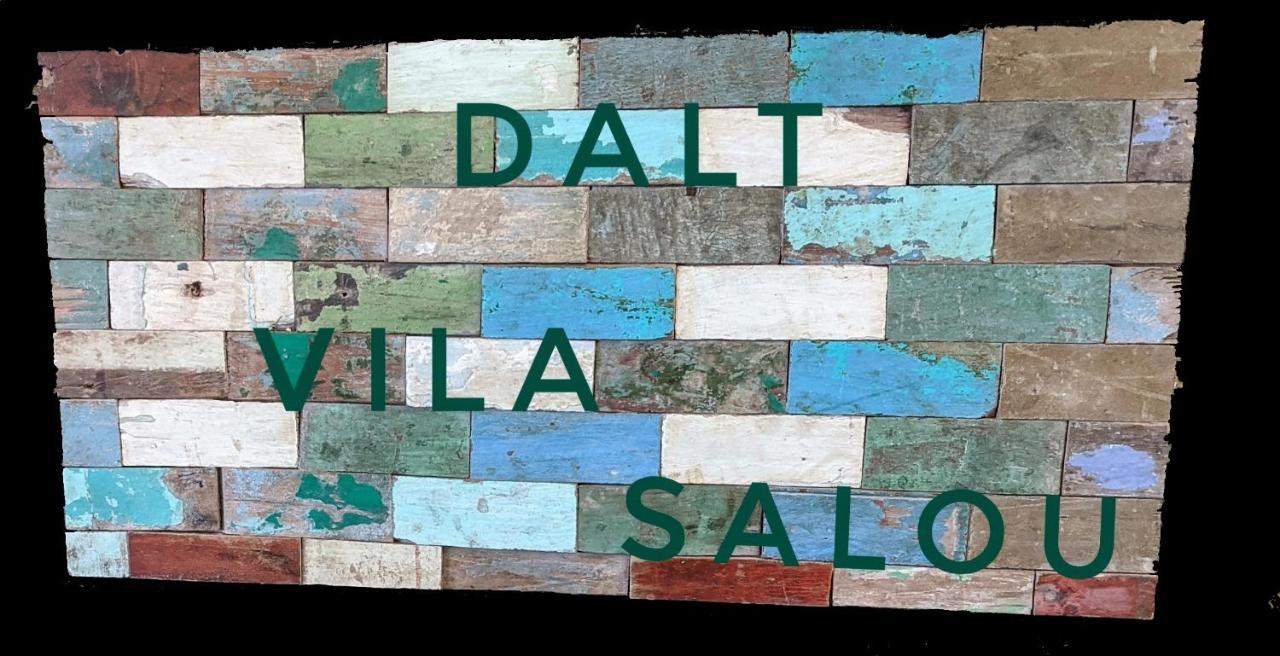 Dalt